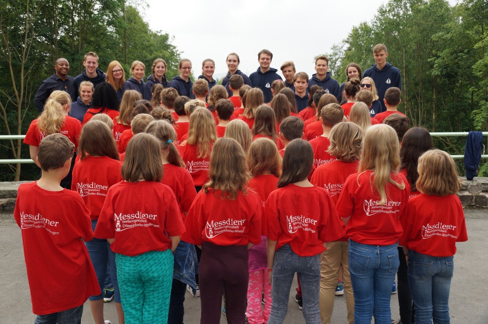 Messdiener im Rheinbogen (c) SE Rheinbogen