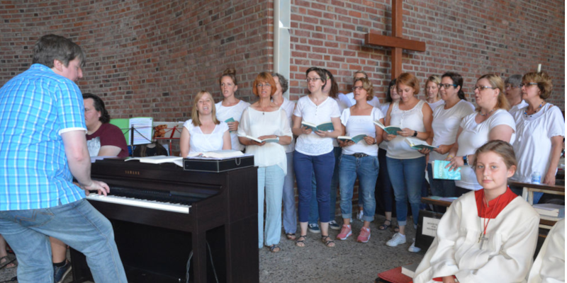 Gospel Chor 800x400 (c) SE Düsseldorfer Rheinbogen